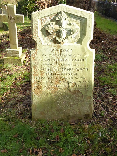 Donaldson-grave1